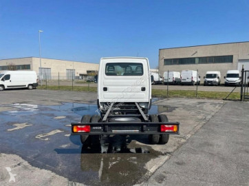 Camión chasis Iveco nuevo