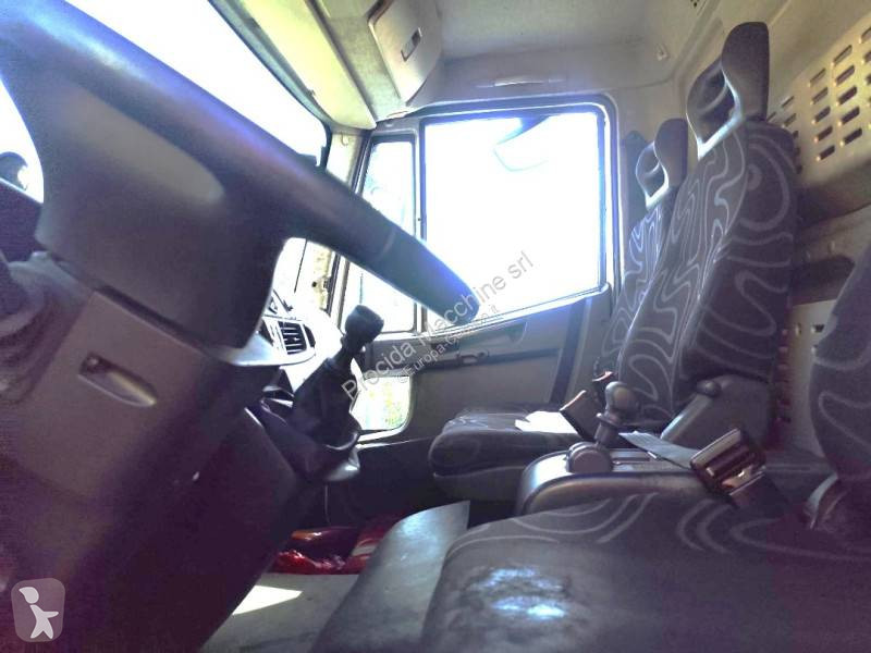 Camion Iveco 150 E 22