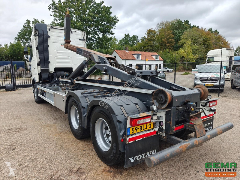 Camion Volvo 460 6x4 GlobeTrotter Euro6C - 10T...