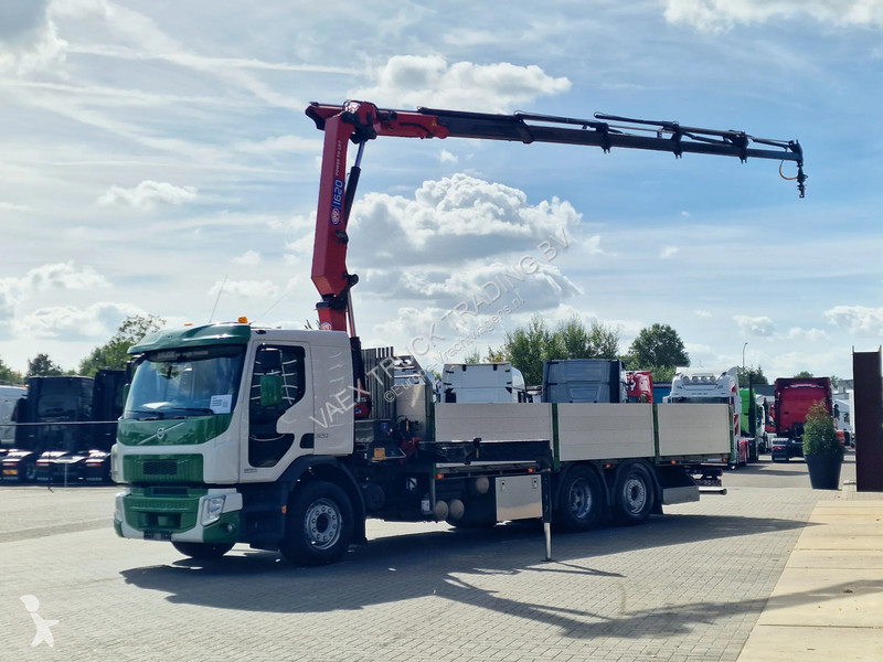Camion Volvo FE 320 HMF 1620 -4k with rotator &...