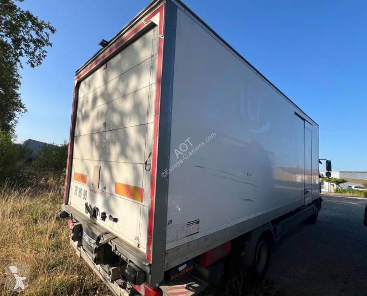 Camion Mercedes 1018