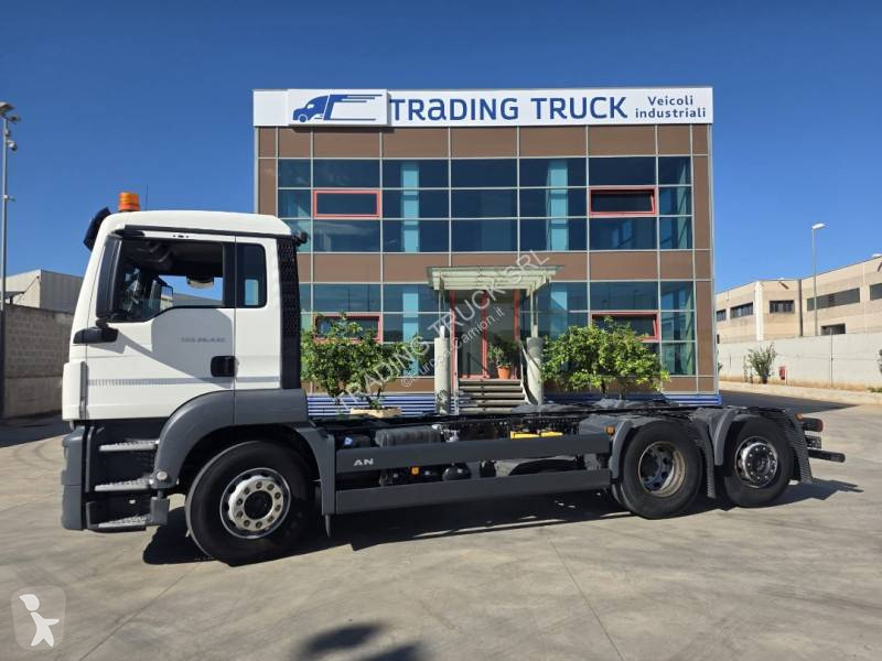 Camion MAN 26.430
