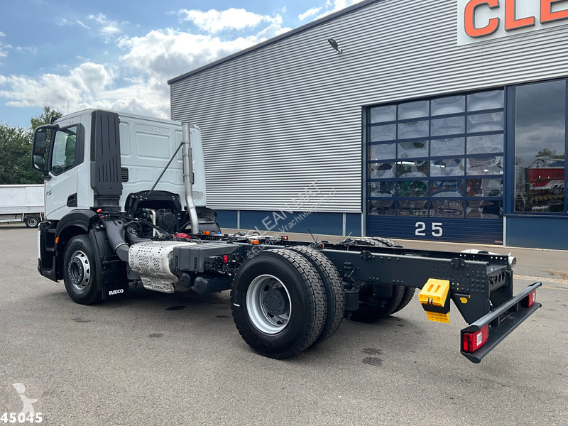 Camion Iveco AD200X36 Huisvuilwagen Chassis NEW...