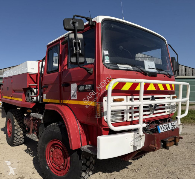 Camion Renault M 210