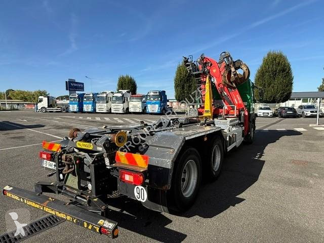 Volvo 460 truck
