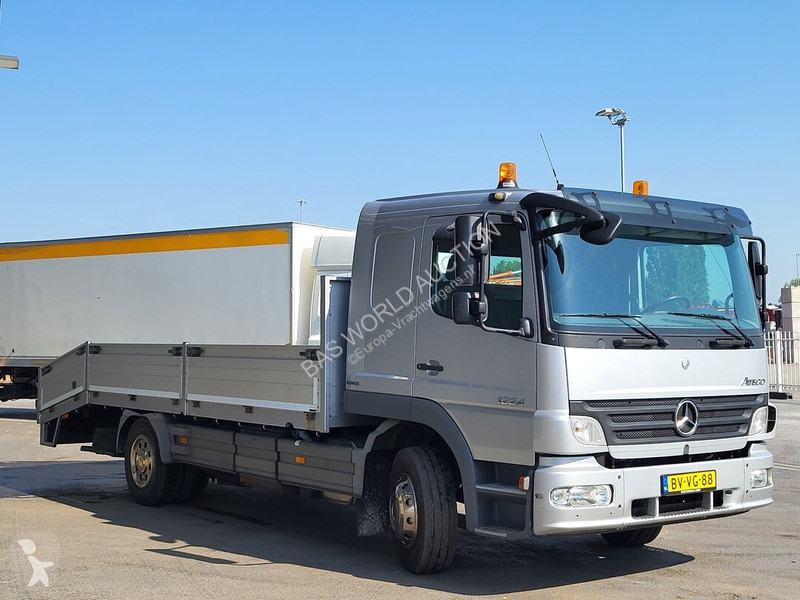 Camião Mercedes 1224