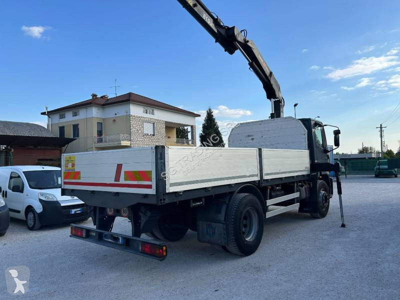 Iveco 180 E 28 truck