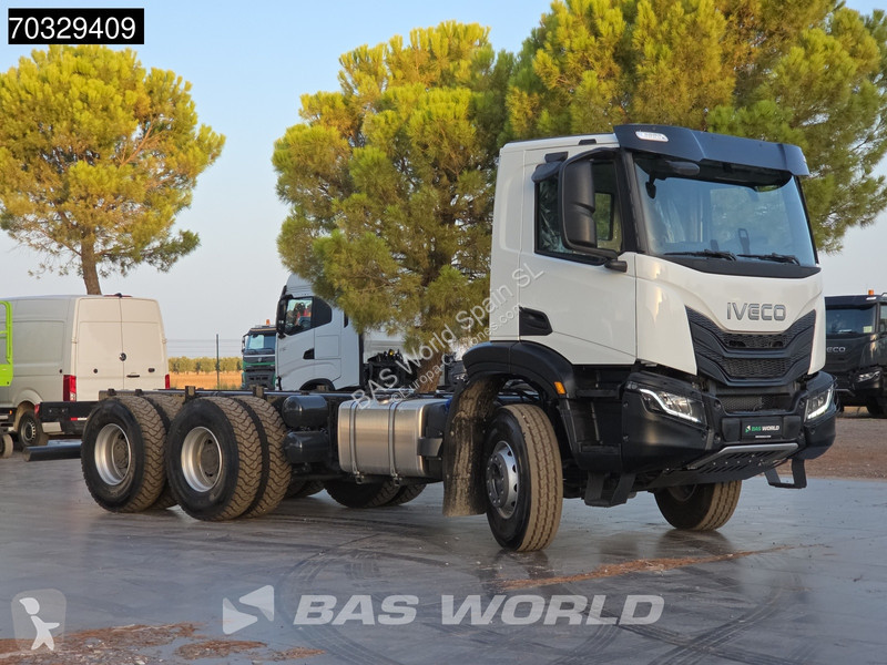 Camion Iveco 460 6X4 NUEVO! Chasis 6x4...