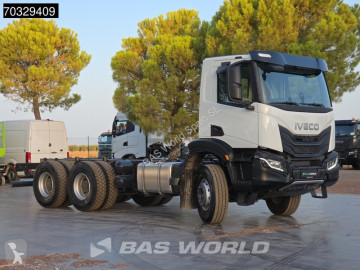 Camião chassis Iveco novo