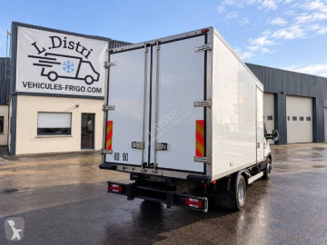 Camion frigo mono température Iveco