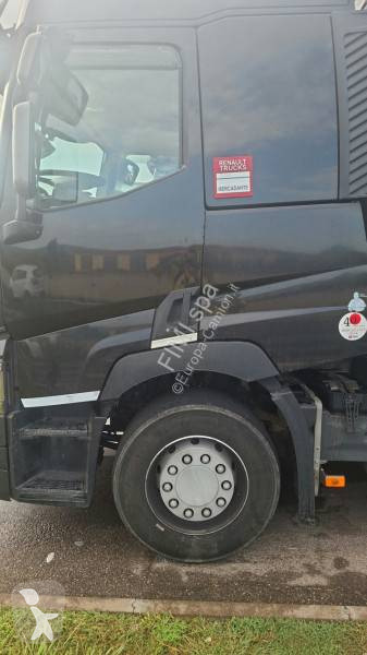 Camion Renault 460.18 DTI 11
