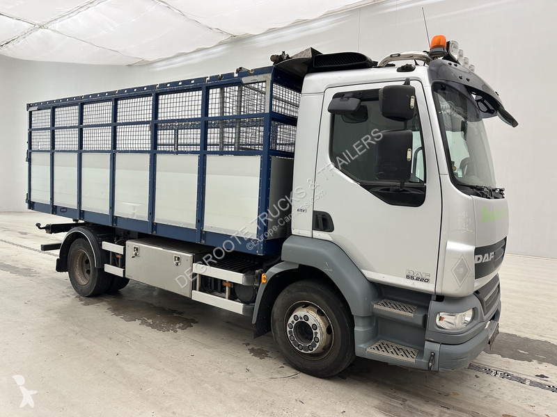Camion DAF 220