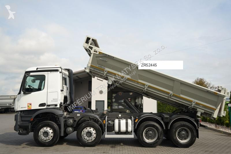 Грузовик Mercedes AROCS 3240 / 8x4 / WYWROTKA...