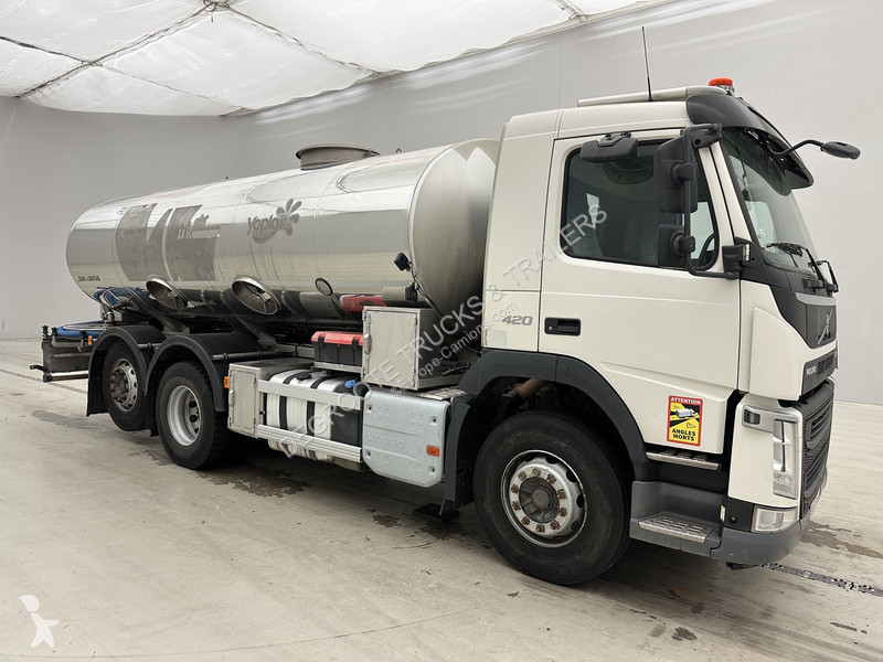 Lastbil Volvo 420 - 6x2