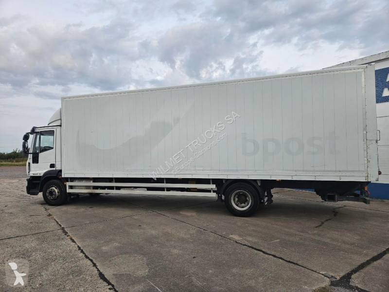 Camião Iveco ML 160 E 28 P