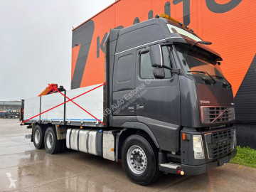 Camião chassis Volvo