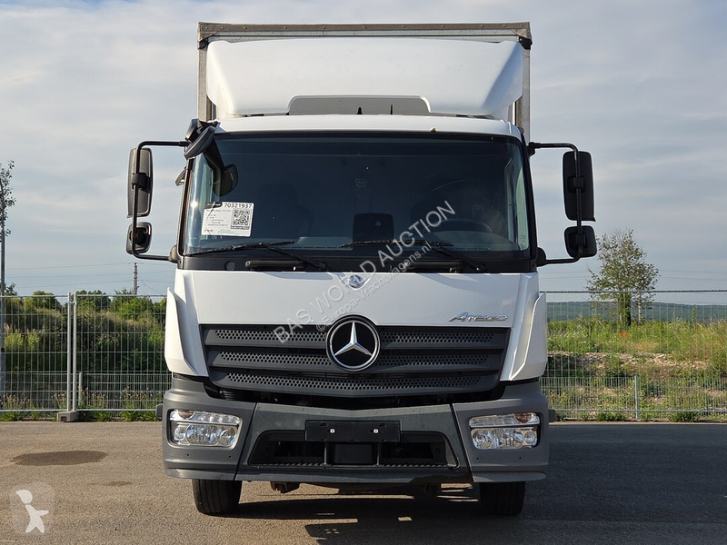 Lastbil Mercedes 1223