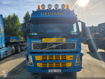 Lastbil maskinbärare Volvo