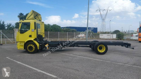 Lastbil Renault D-Series 18