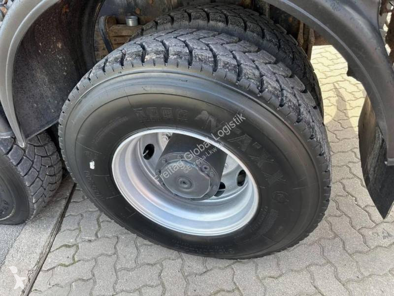 Lastbil Mercedes 3346