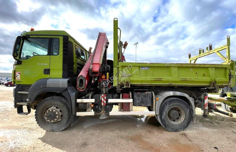 Camión MAN PORTE-POTEAUX 4X4  GRUE FASSI