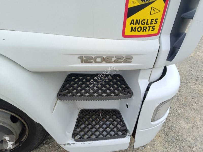 Lastbil Iveco 120 E 22