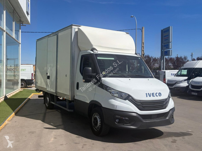 Furgoneta Iveco  35S16H
