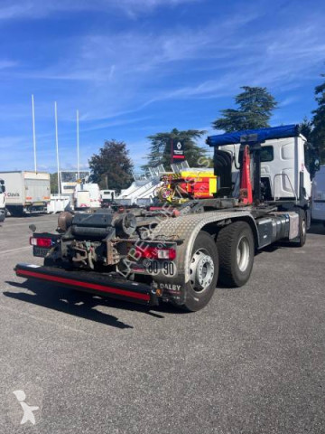 Camión Renault C-Series 430.26 DTI 11