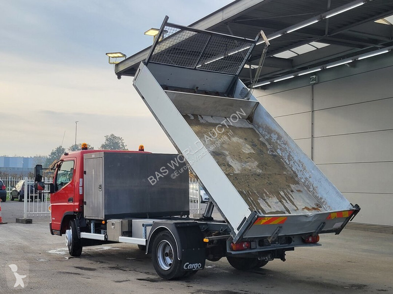 Camión Mitsubishi Fuso 7C18