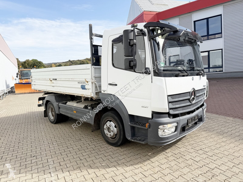 Camión Mercedes Atego 821 K 4x2 Atego 821 K...