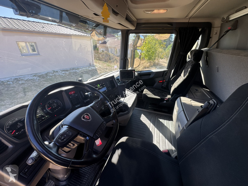 Camión Scania  530