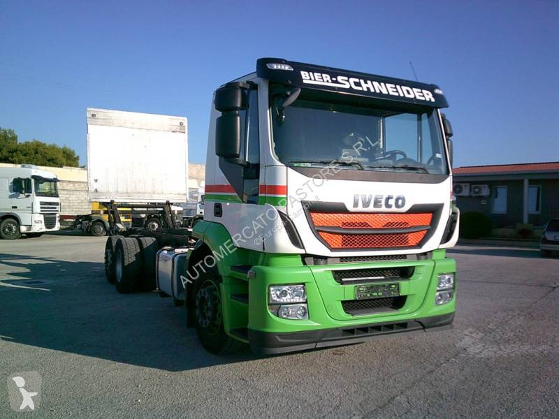 Camión Iveco 260 S 42