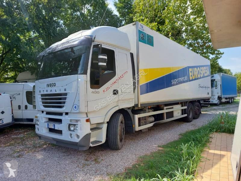 Camión Iveco 260 E 43