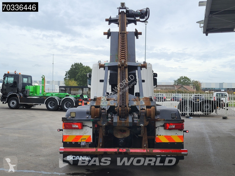 Camión Scania 370 6X4