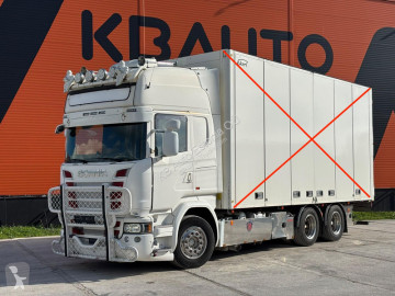 Camión chasis Scania