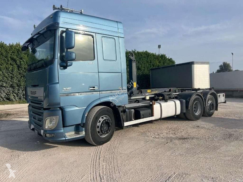 Camion DAF XF 510 SCARRABILE USATO