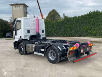 شاحنة Iveco EUROCARGO 120E25 SCARRABILE