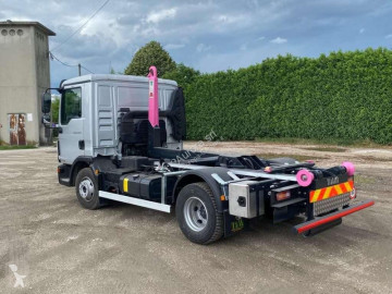 Camion scarrabile MAN
