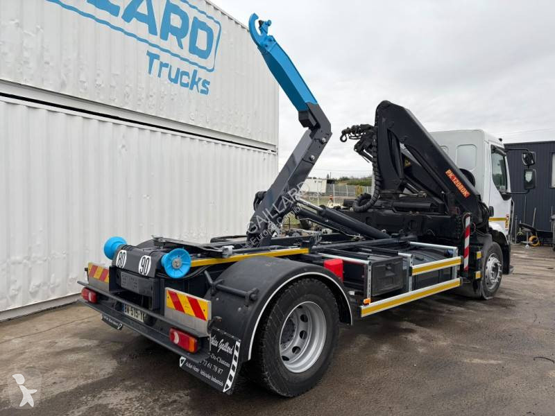 شاحنة Renault 270 DXI