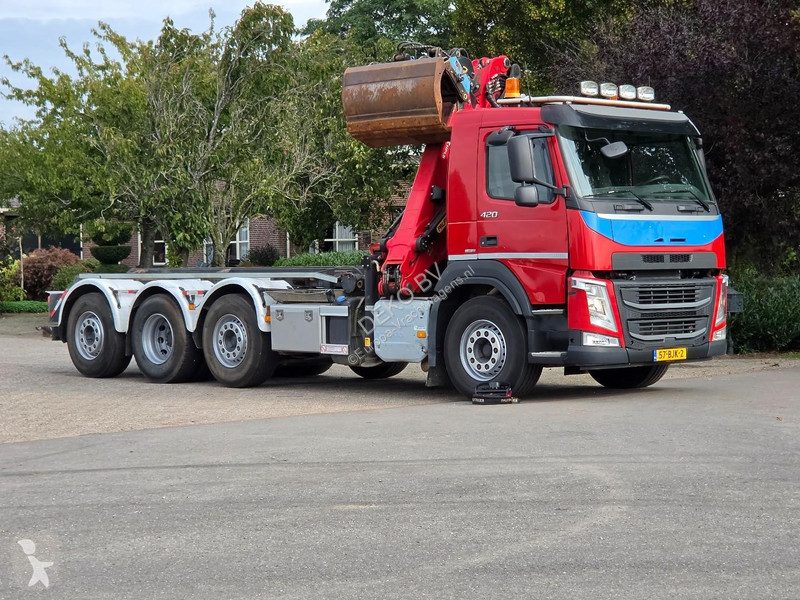 شاحنة Volvo 420 8x2- Z-CRANE/REMOTE CONTROL!!...