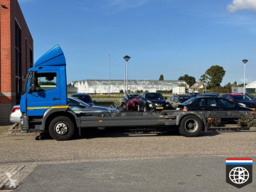 Камион Mercedes ATEGO 1218 L - chassis cab - air conditioning - automatic - new tires (1318 L) - wheelbase 476