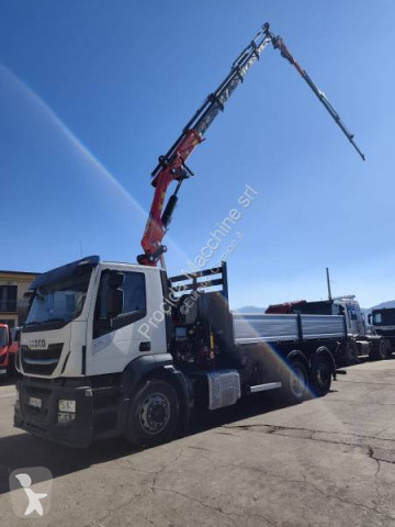 Кузов с трехсторонней разгрузкой Iveco