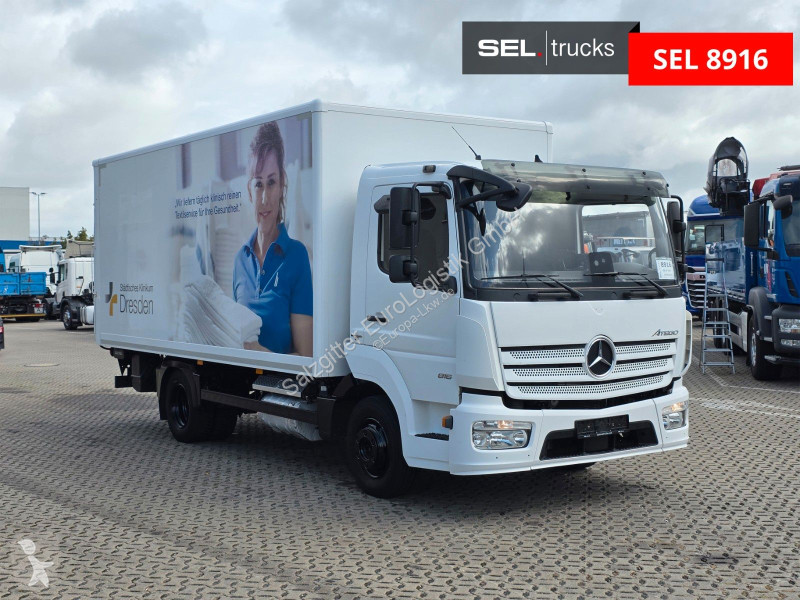 Kamión Mercedes 816 | Rückfahrkamera |...