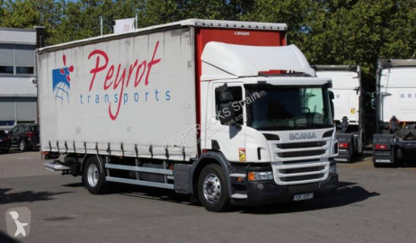 Kamión plachtový náves Scania