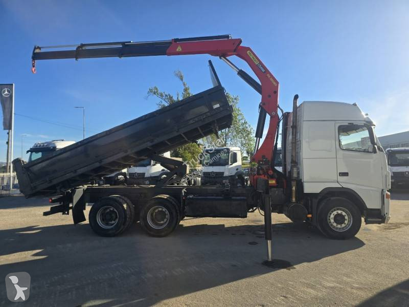 Kamion Volvo 550