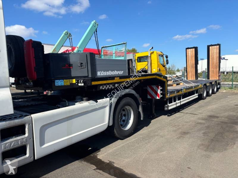 Kässbohrer  semi-trailer