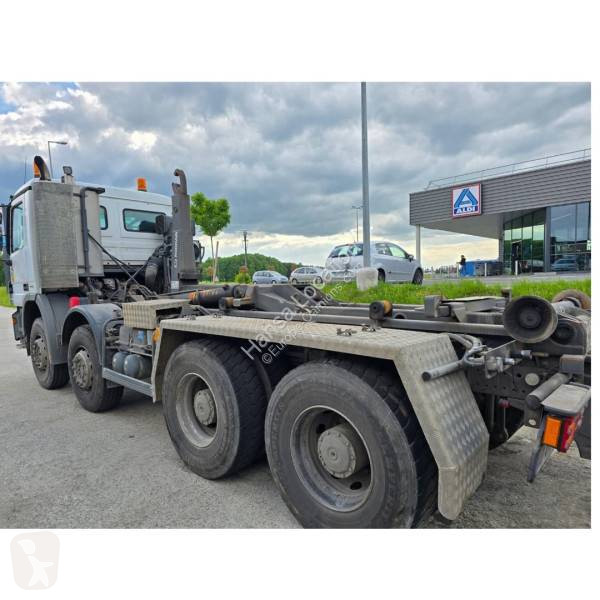 Kamion Mercedes 3241