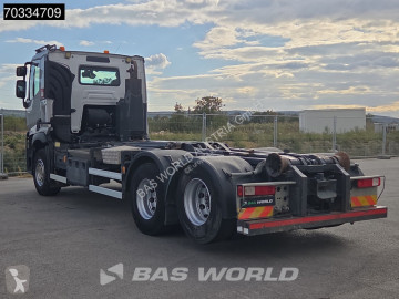 Renault hook arm system truck
