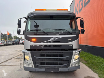 Camion béton toupie / Malaxeur Volvo