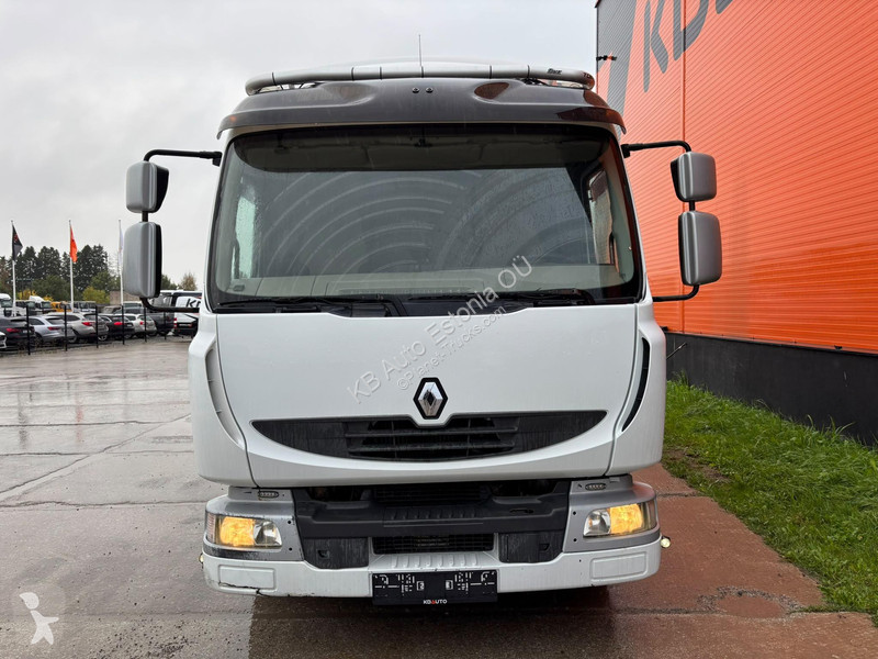 Renault 220 4x2 BOX L=4287 mm truck